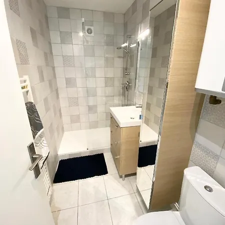 Apartment Recent Proche De La *
